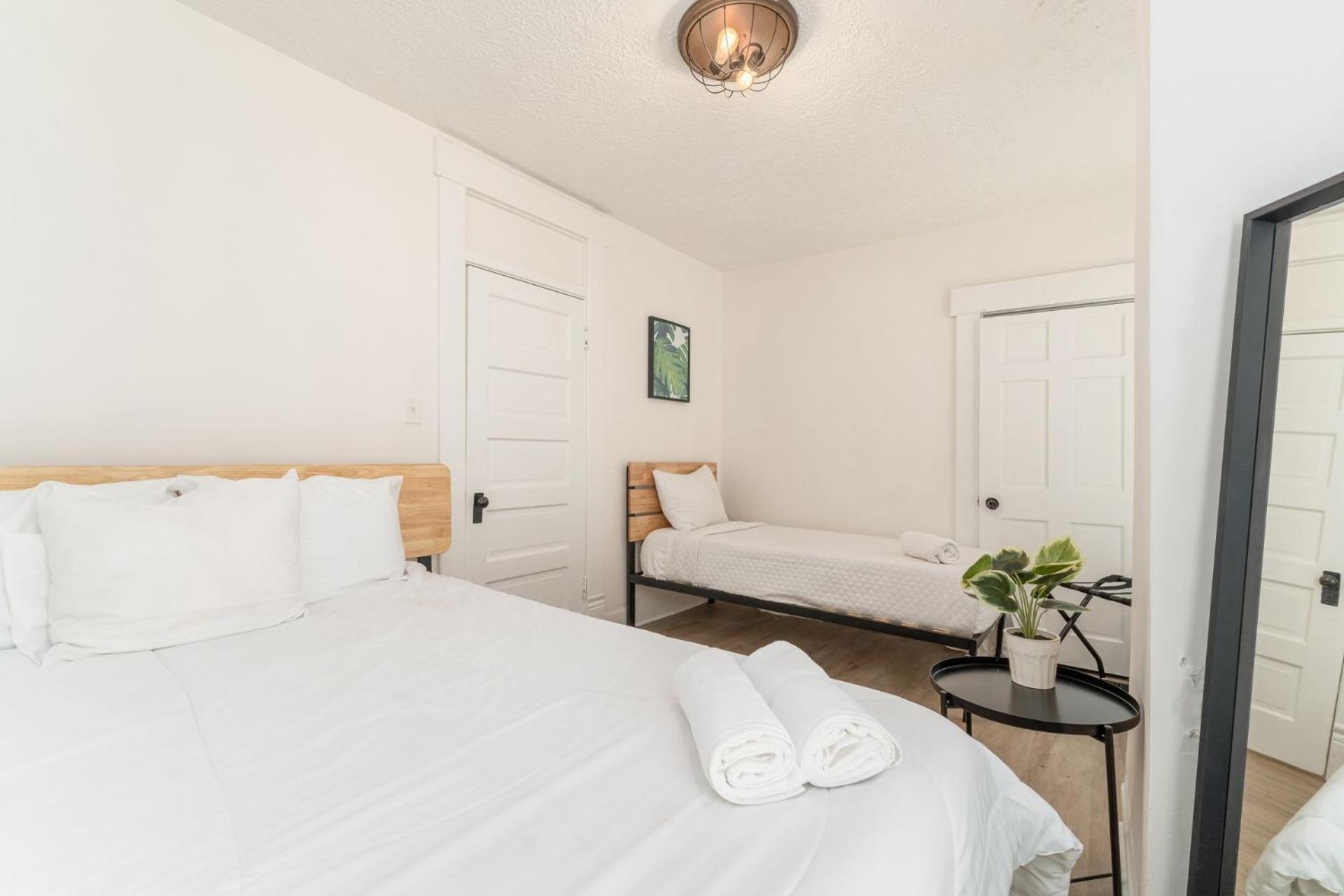 Housepitality - The Madison House - Brand New Villa Columbus Eksteriør bilde